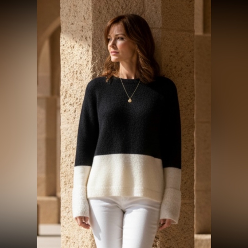 ONE GRAY DAY OGD Pullover Merino Wool Colorblock Black Ivory White Fuzzy Long